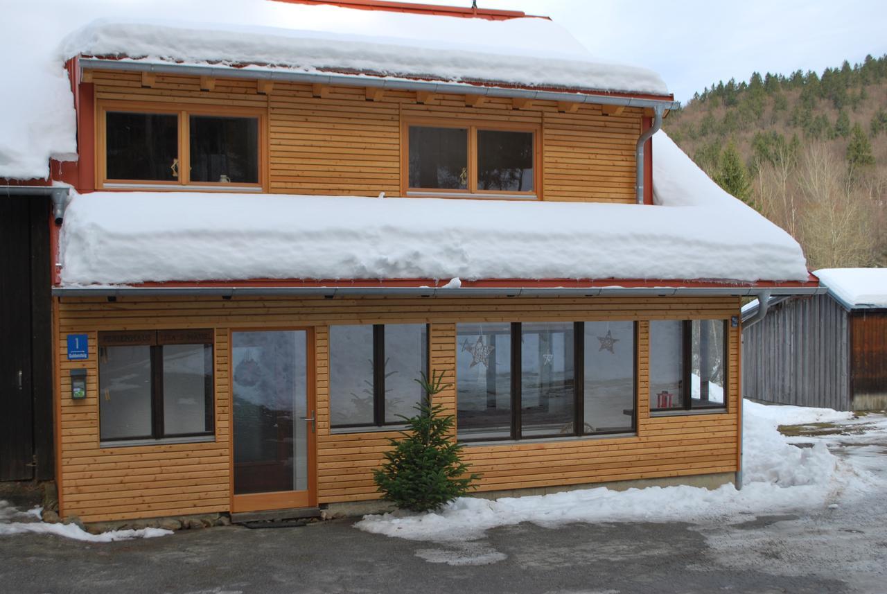 Ferienhaus "Lisa'S Haeusl" Neuschoenau Ngoại thất bức ảnh